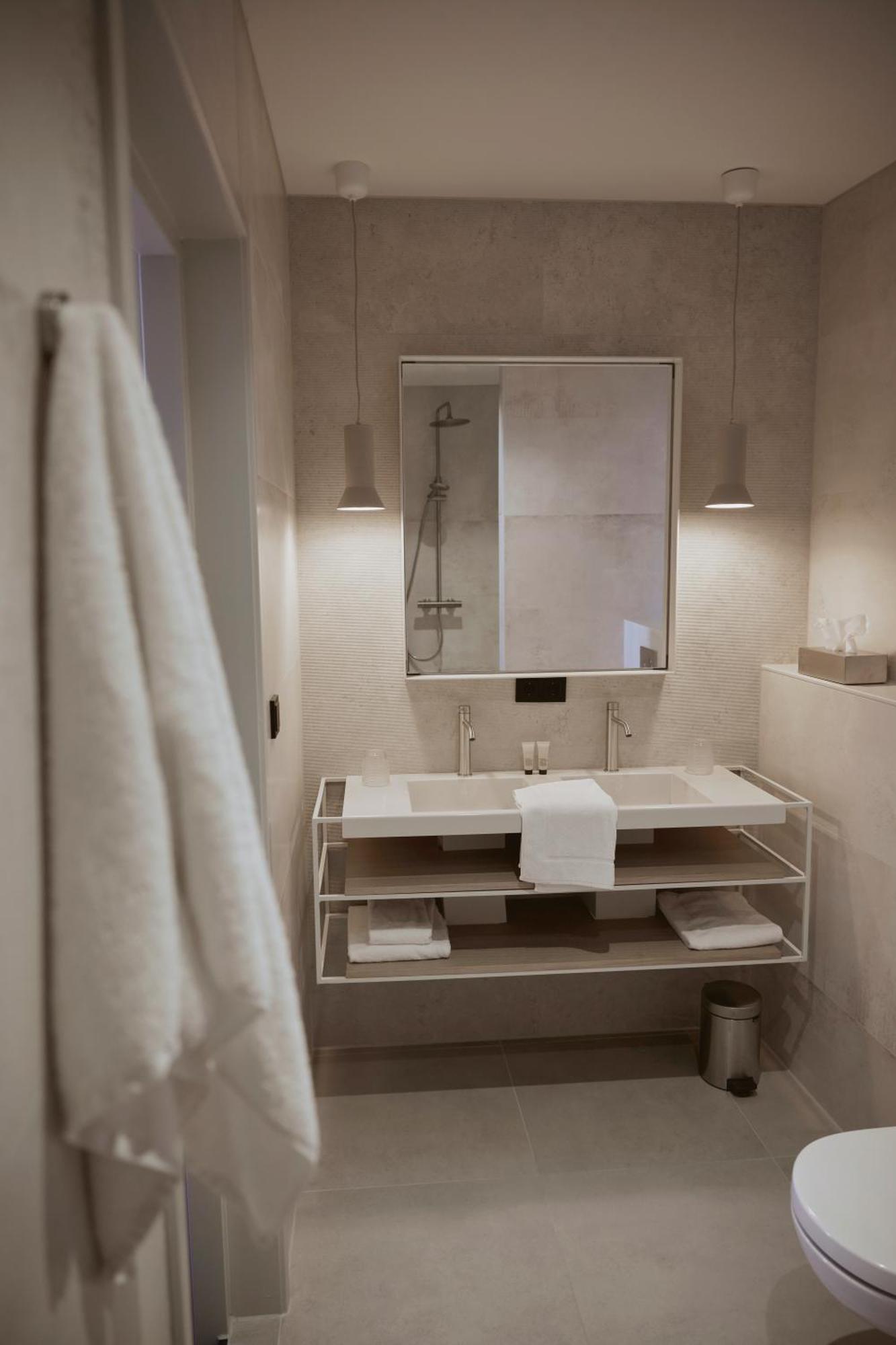 Hotel Oostergoo Grou Kültér fotó